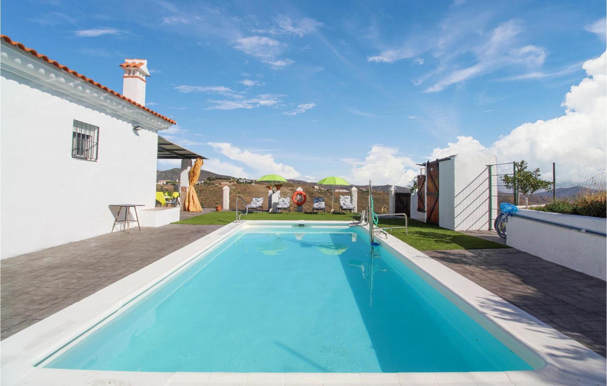4 Bedroom Gorgeous Home In Sedella 外观 照片